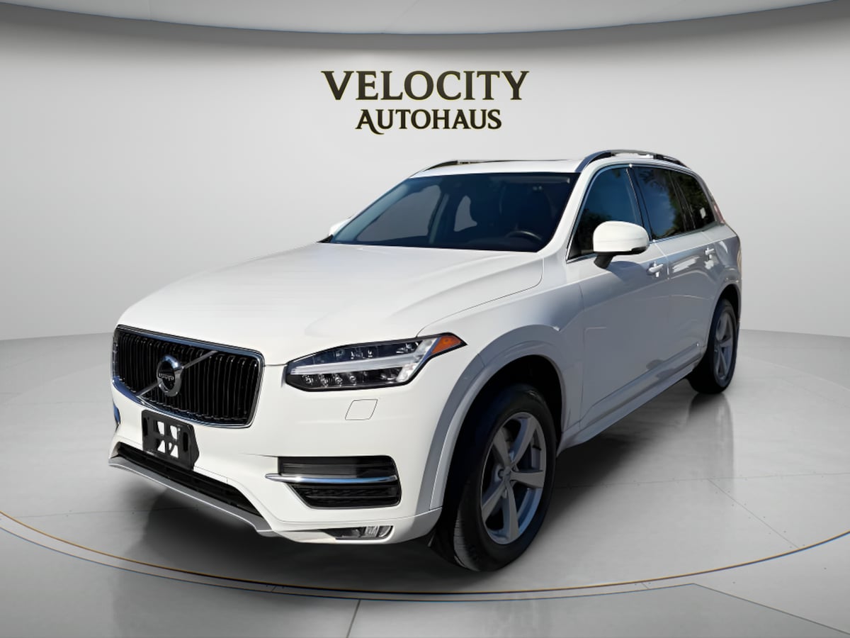 Photo 3 of this Volvo XC90