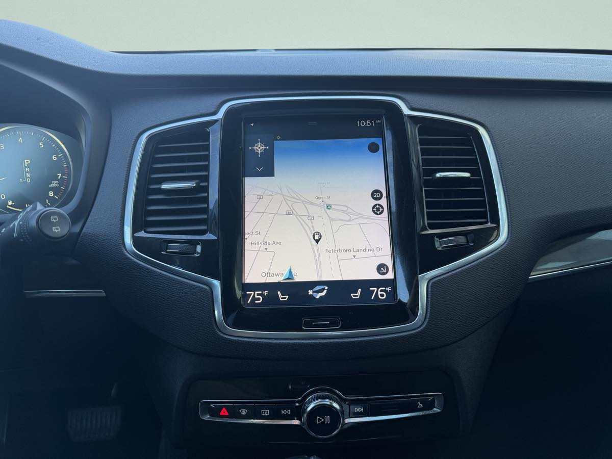 Photo 18 of this Volvo XC90