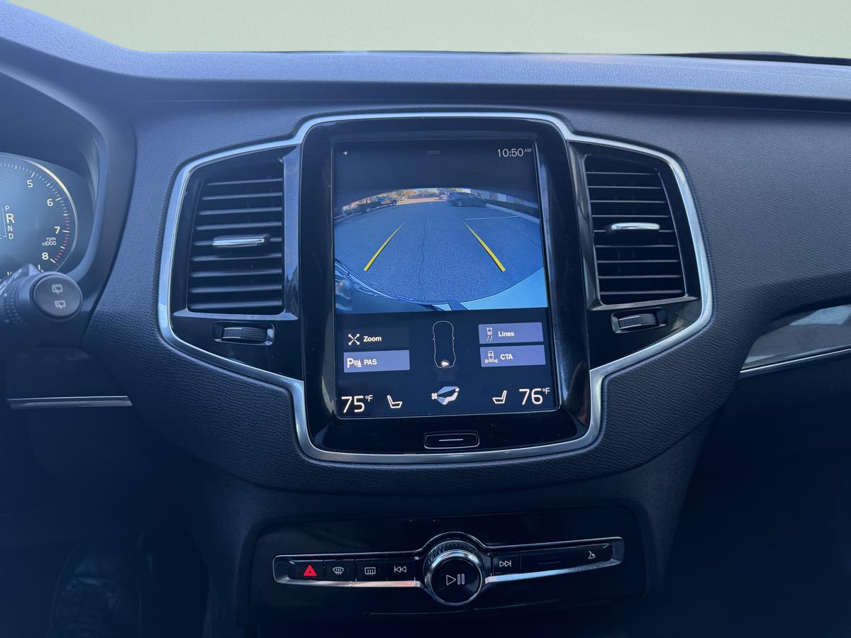 Photo 19 of this Volvo XC90