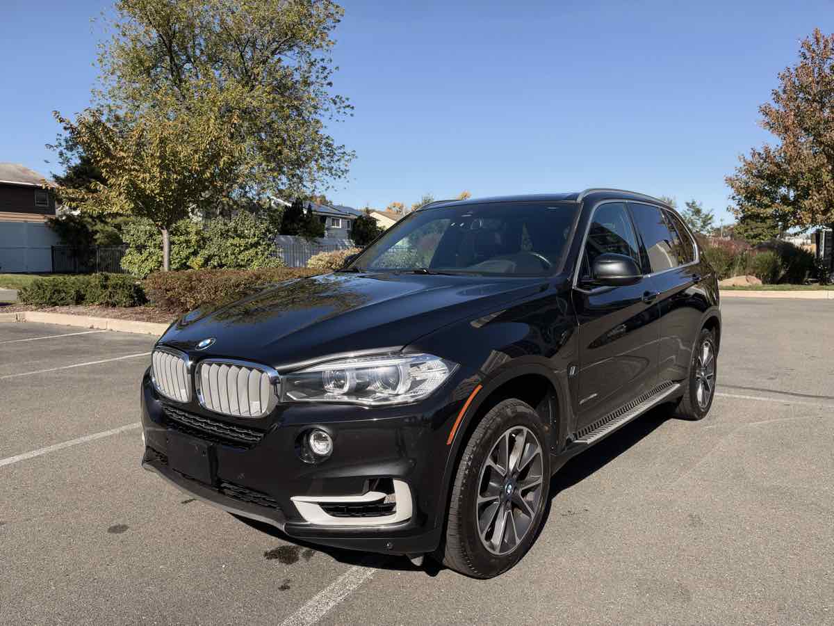 Photo 3 of this BMW X5