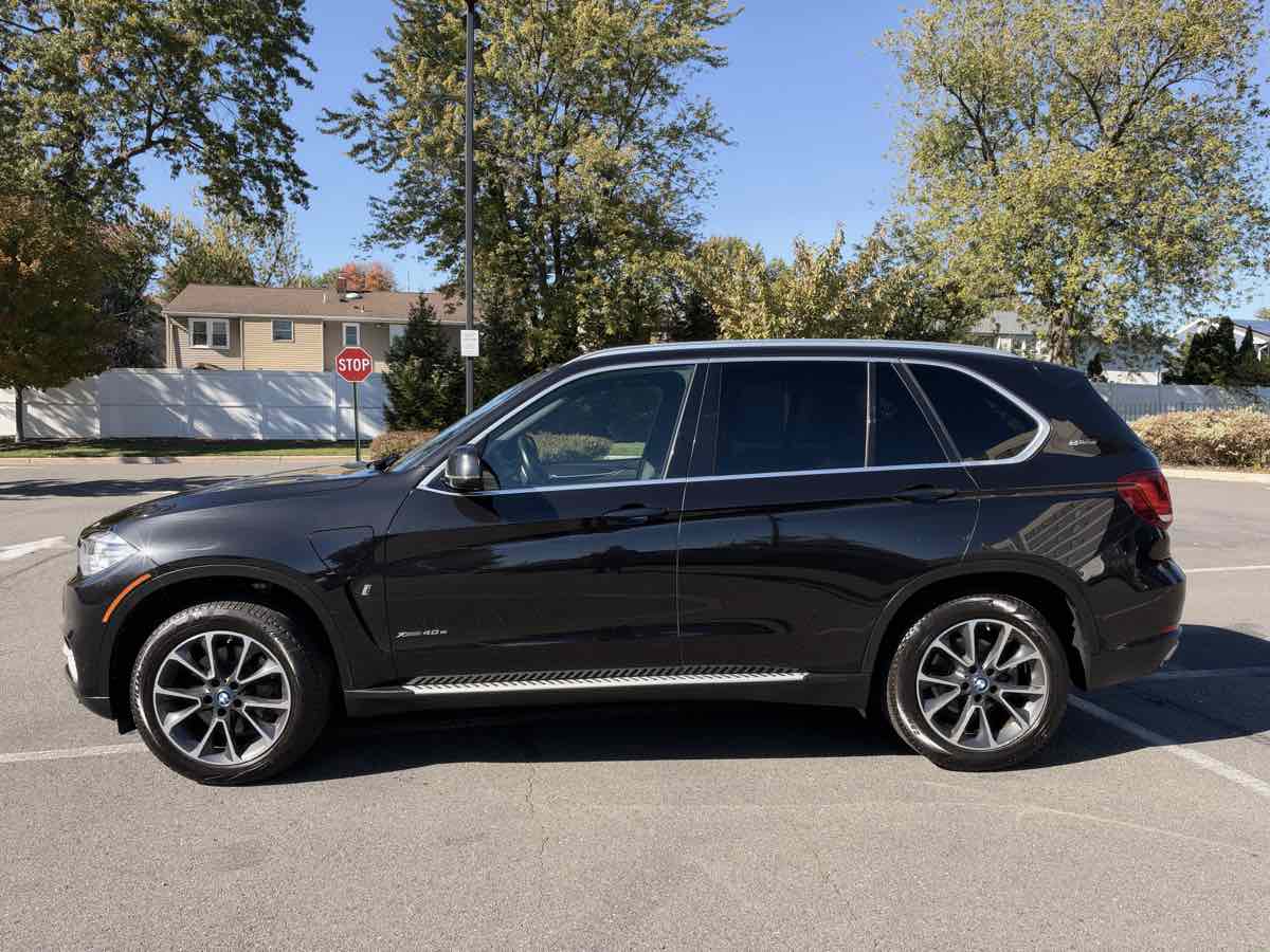 Photo 4 of this BMW X5