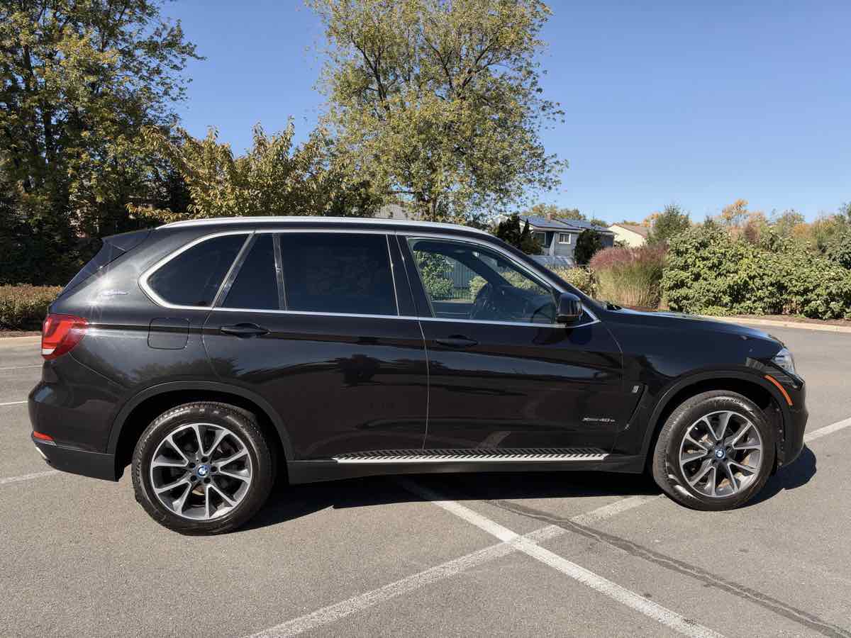Photo 8 of this BMW X5