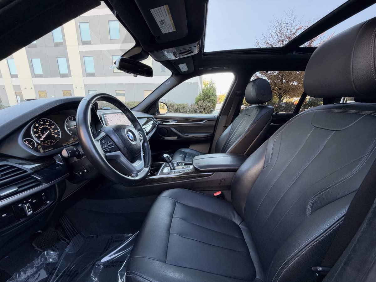 Photo 10 of this BMW X5