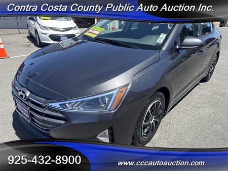2020 Hyundai Elantra SE