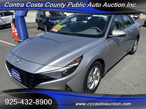 View 2021 Hyundai Elantra