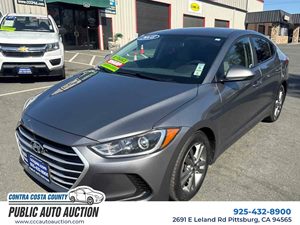 View 2018 Hyundai Elantra