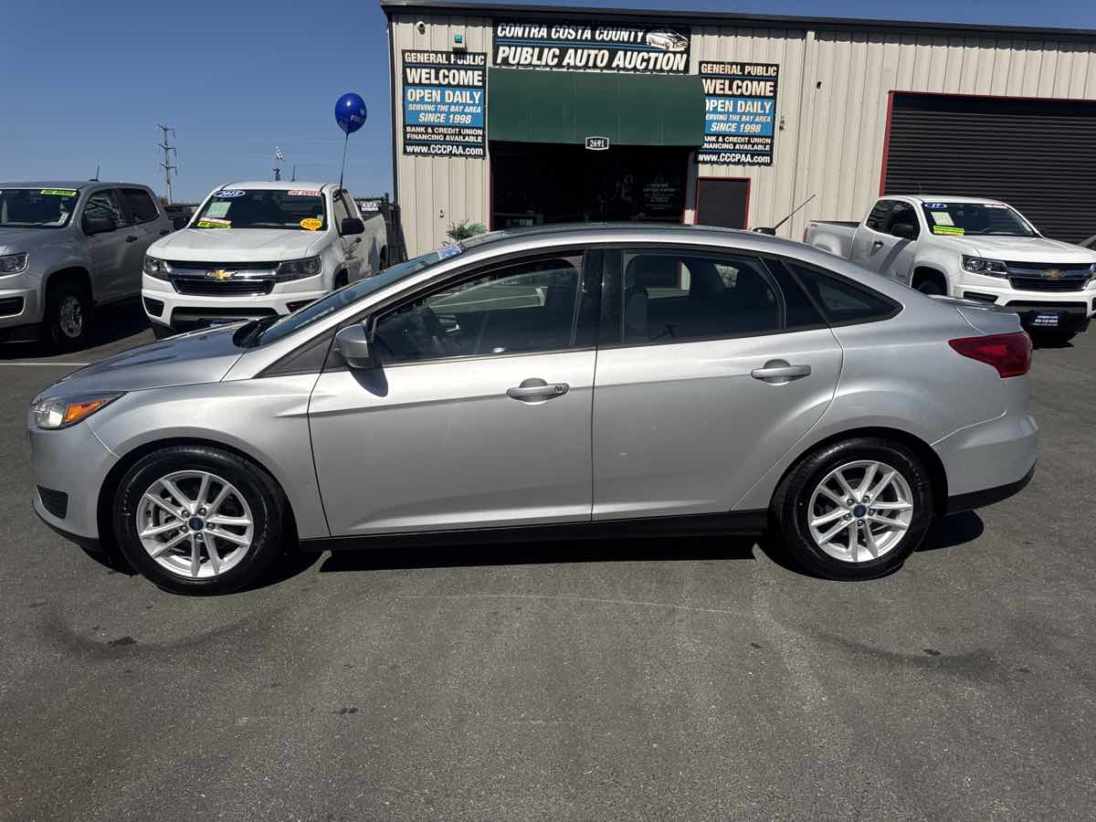 Photo 4 of this Ford Focus