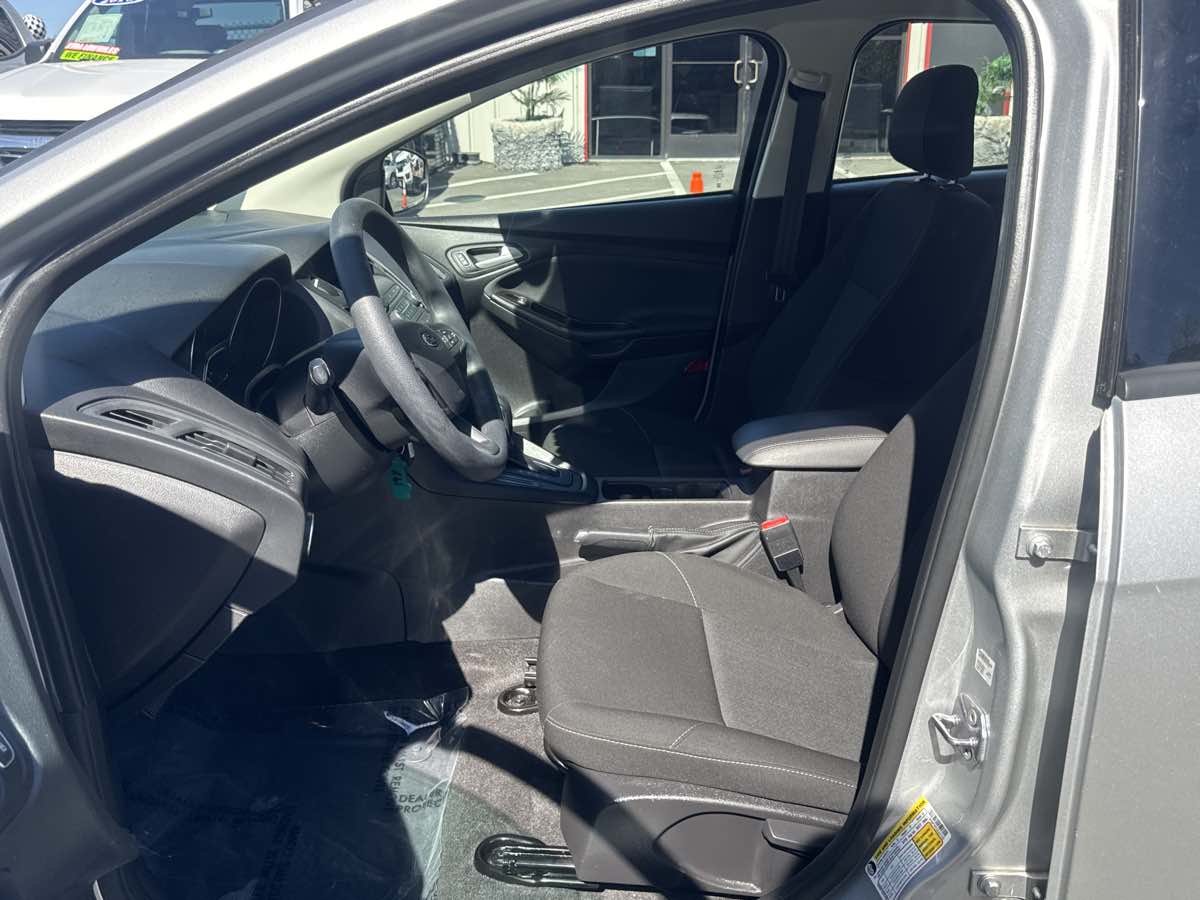 Photo 7 of this Ford Focus