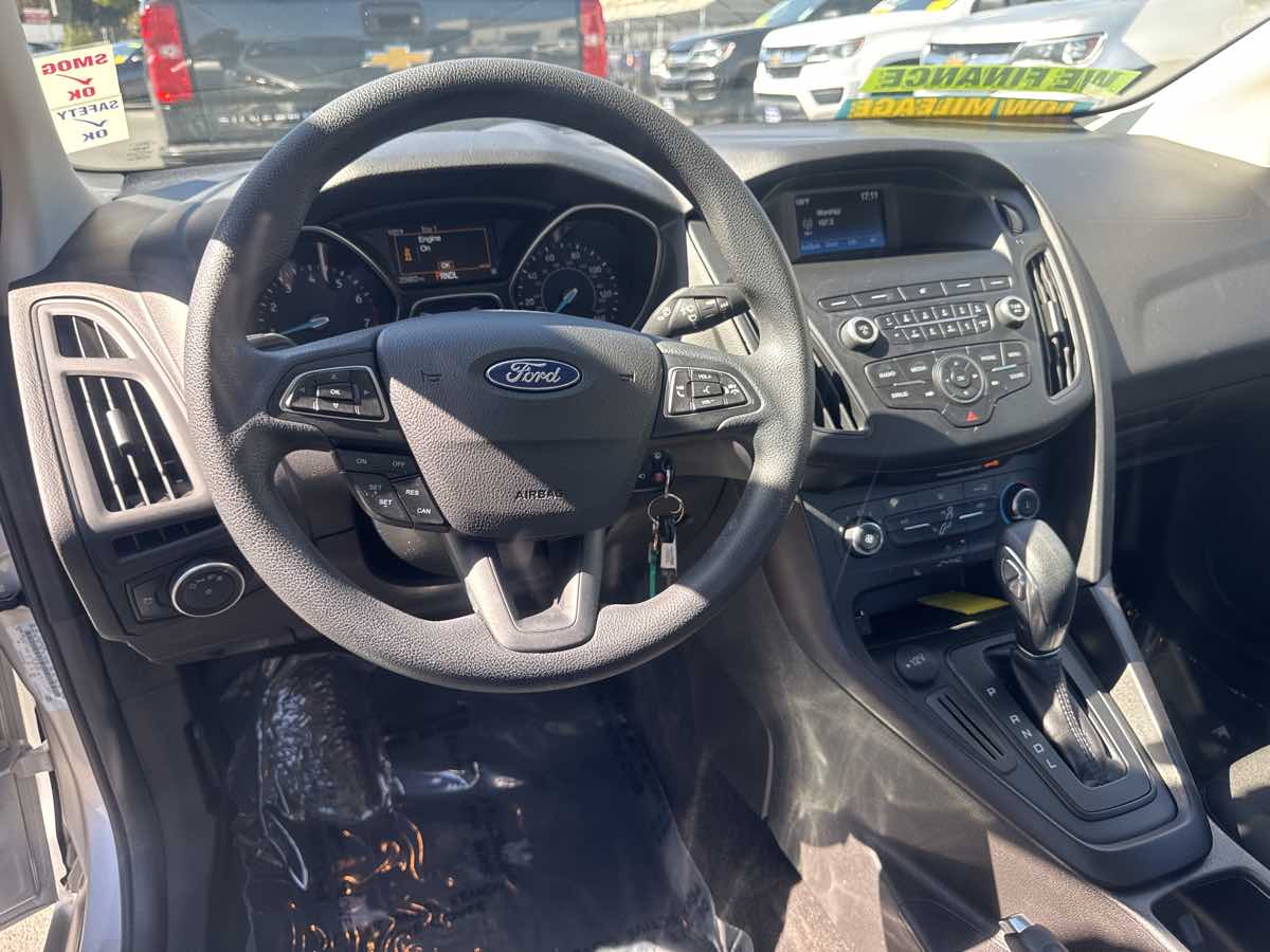 Photo 8 of this Ford Focus