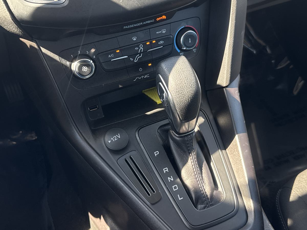 Photo 9 of this Ford Focus