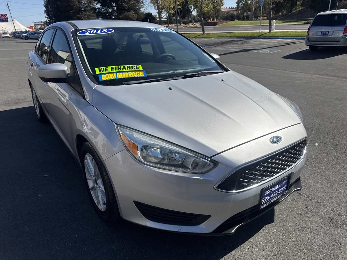 Photo 26 of this Ford Focus