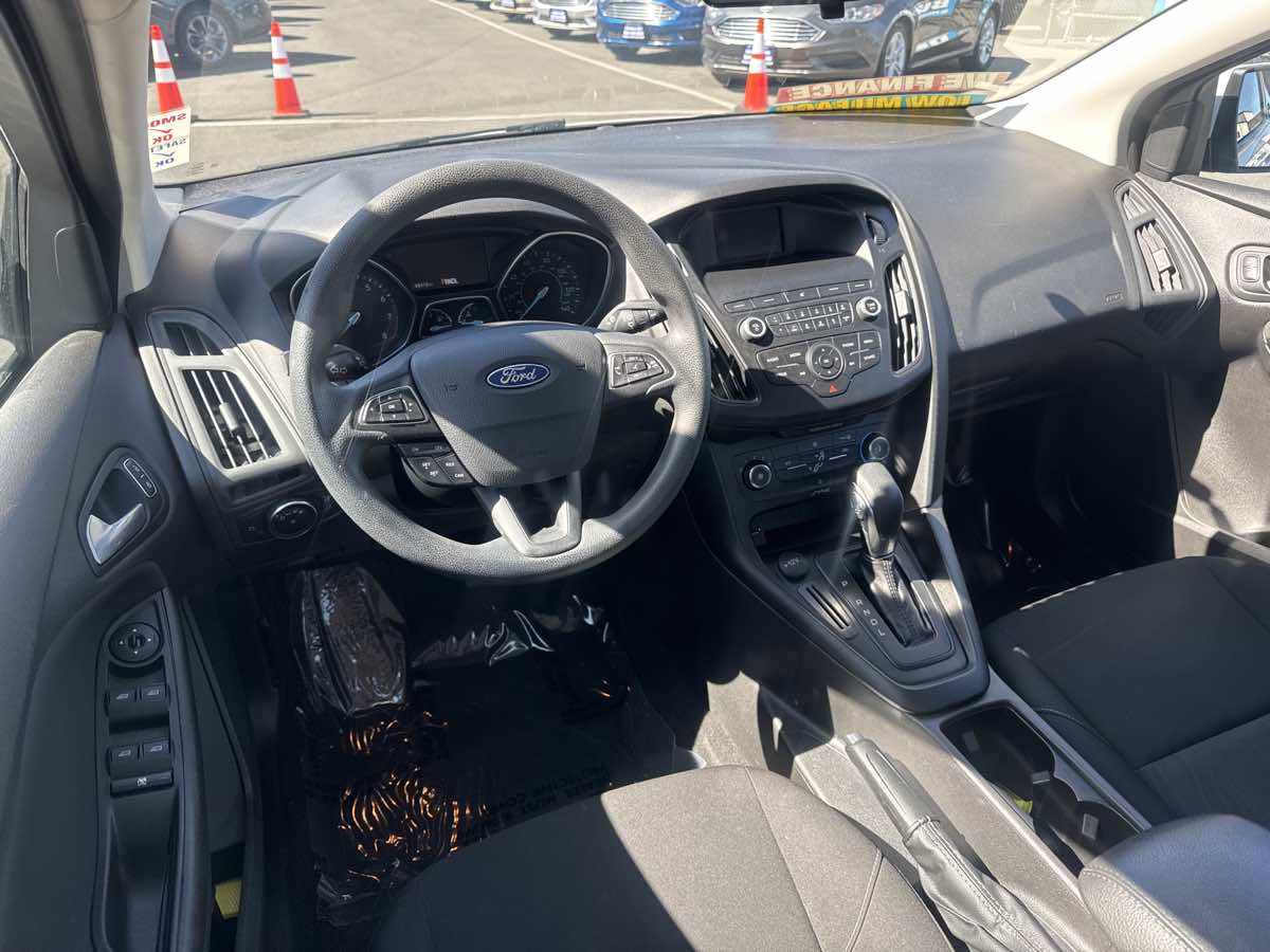 Photo 2 of this Ford Focus