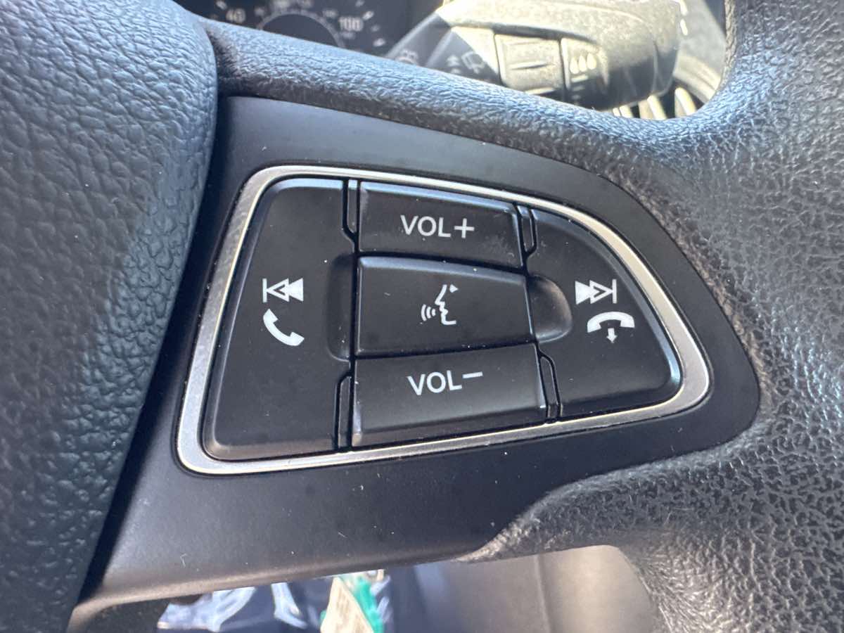 Photo 12 of this Ford Focus