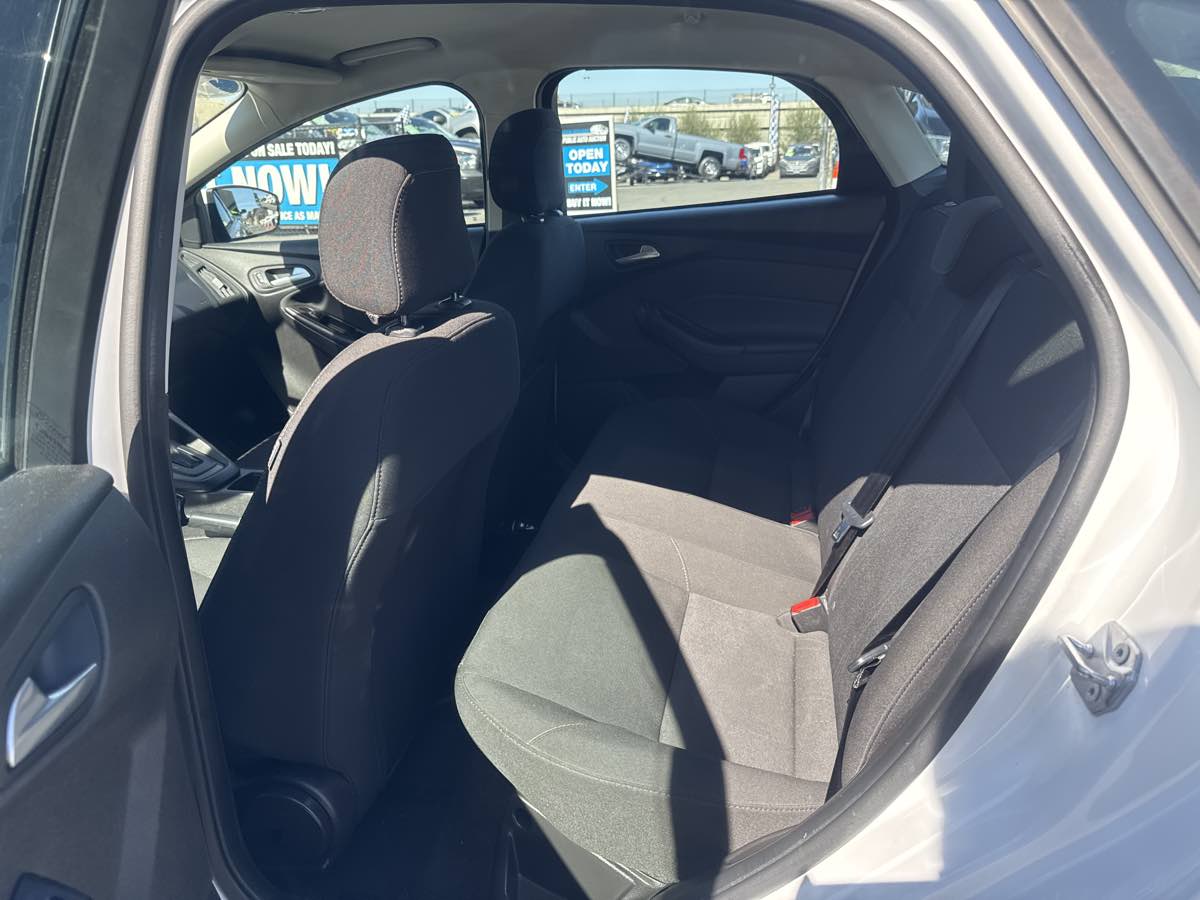 Photo 16 of this Ford Focus