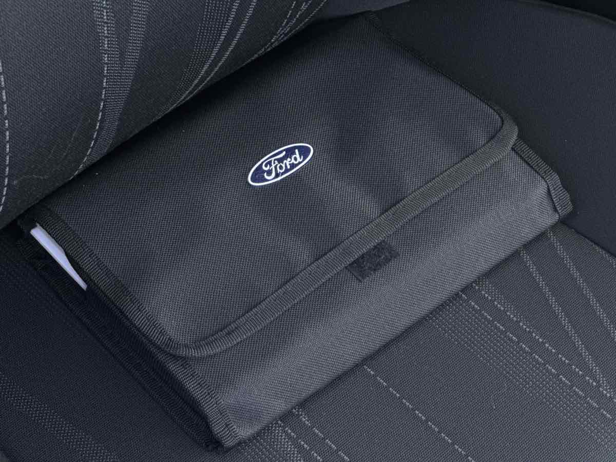 Photo 26 of this Ford Focus