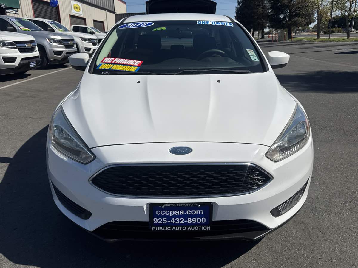Photo 28 of this Ford Focus