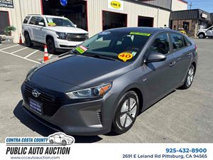 View 2018 Hyundai Ioniq Hybrid