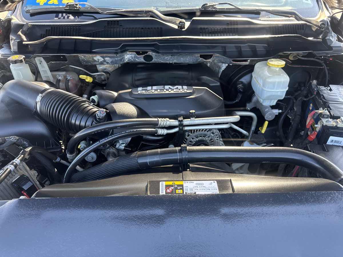 Photo 31 of this Ram 2500