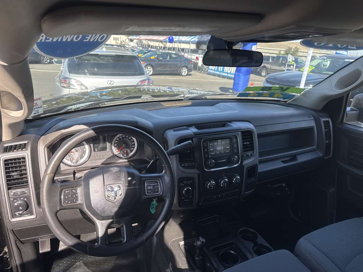 Photo 2 of this Ram 2500
