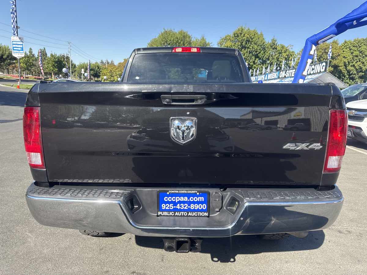 Photo 19 of this Ram 2500