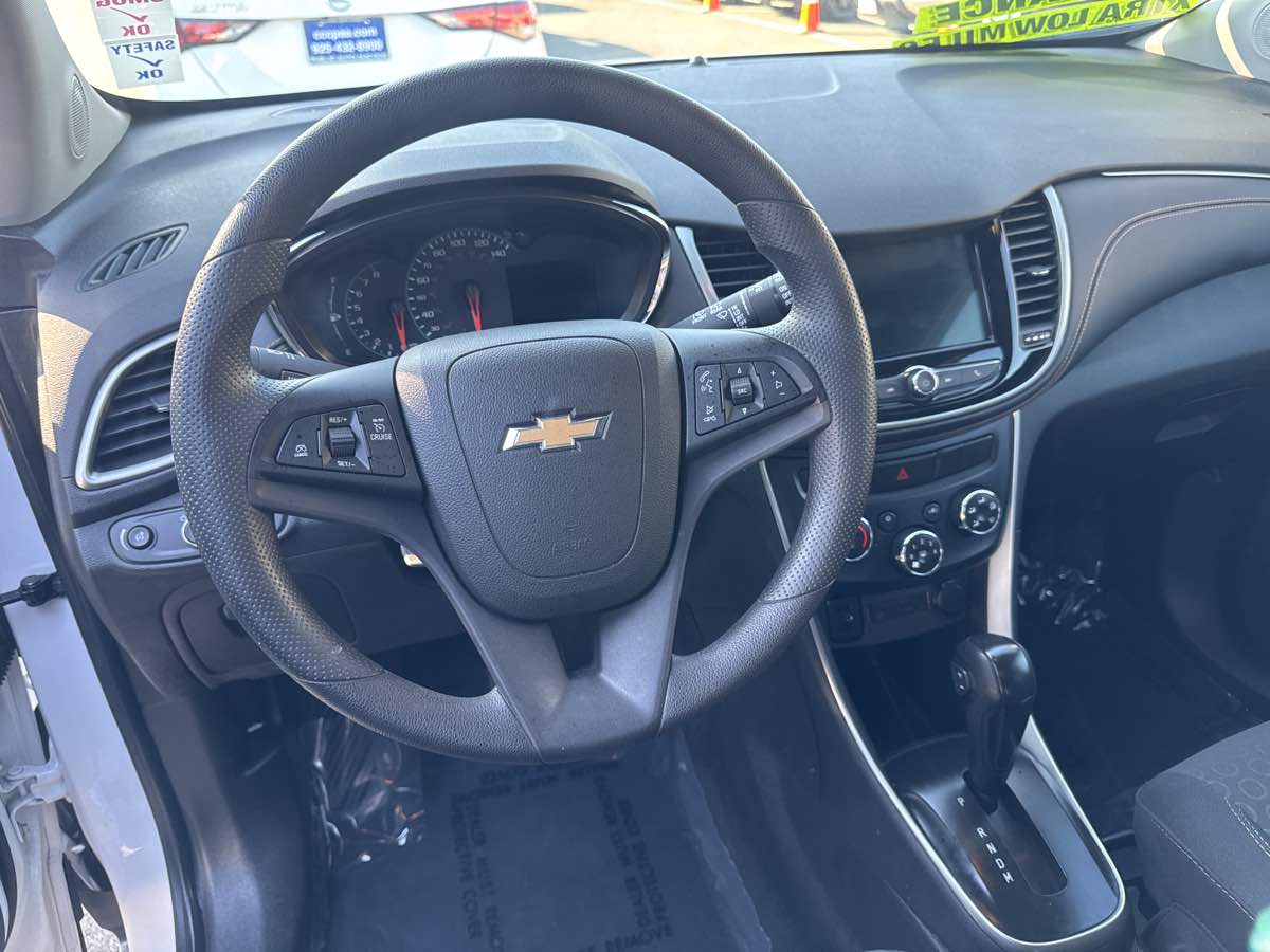 Photo 8 of this Chevrolet Trax