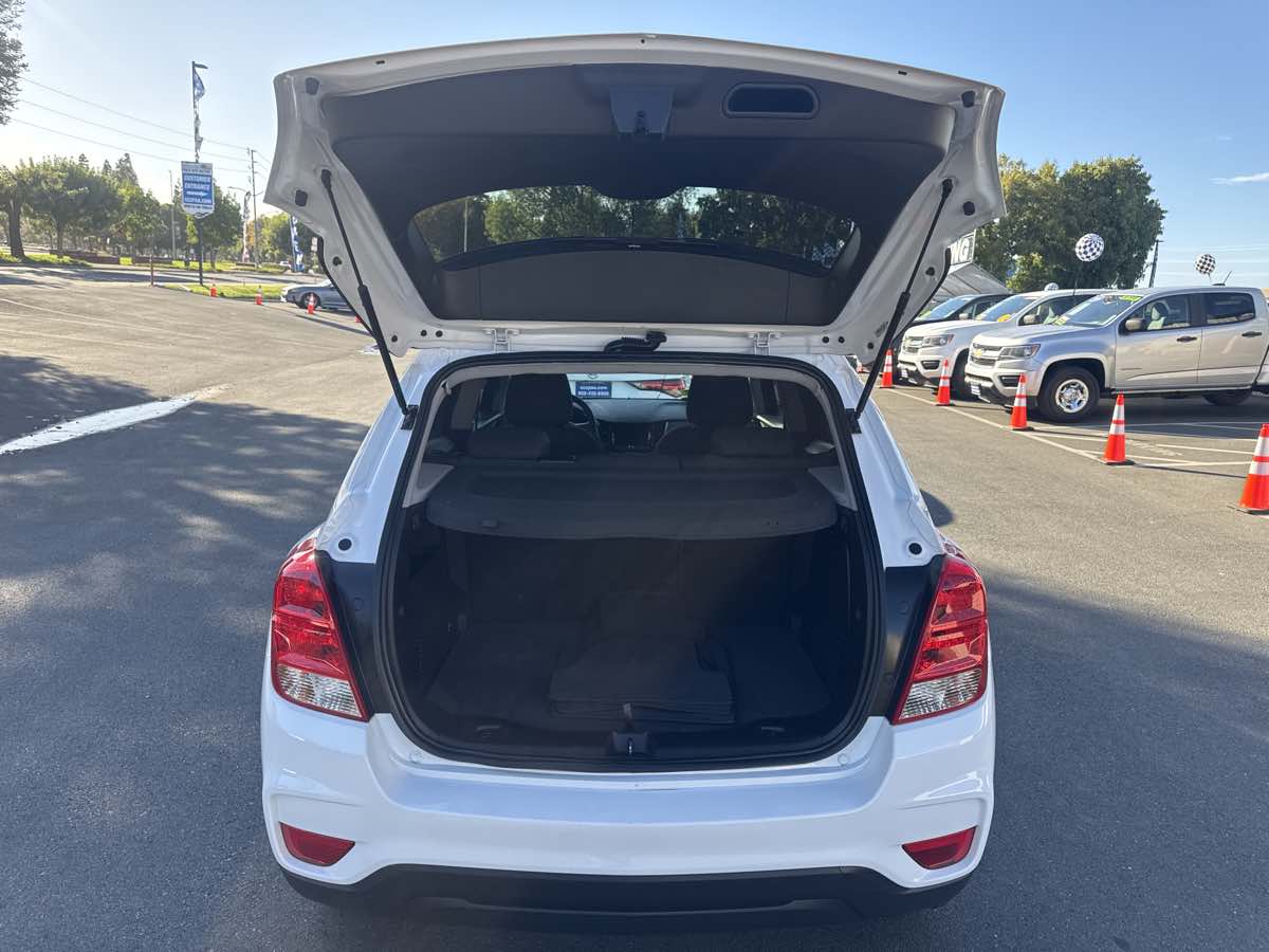 Photo 19 of this Chevrolet Trax