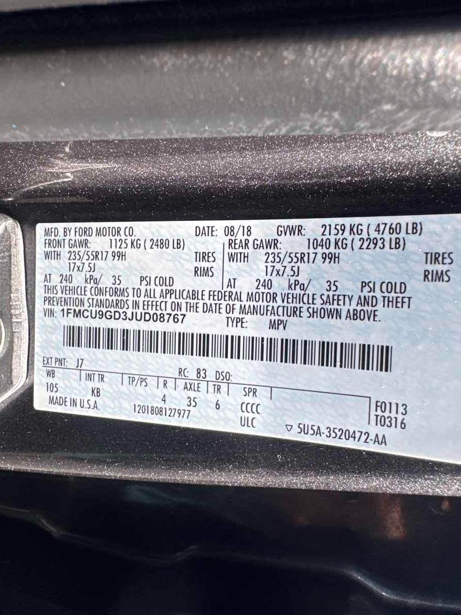 Photo 30 of this Ford Escape