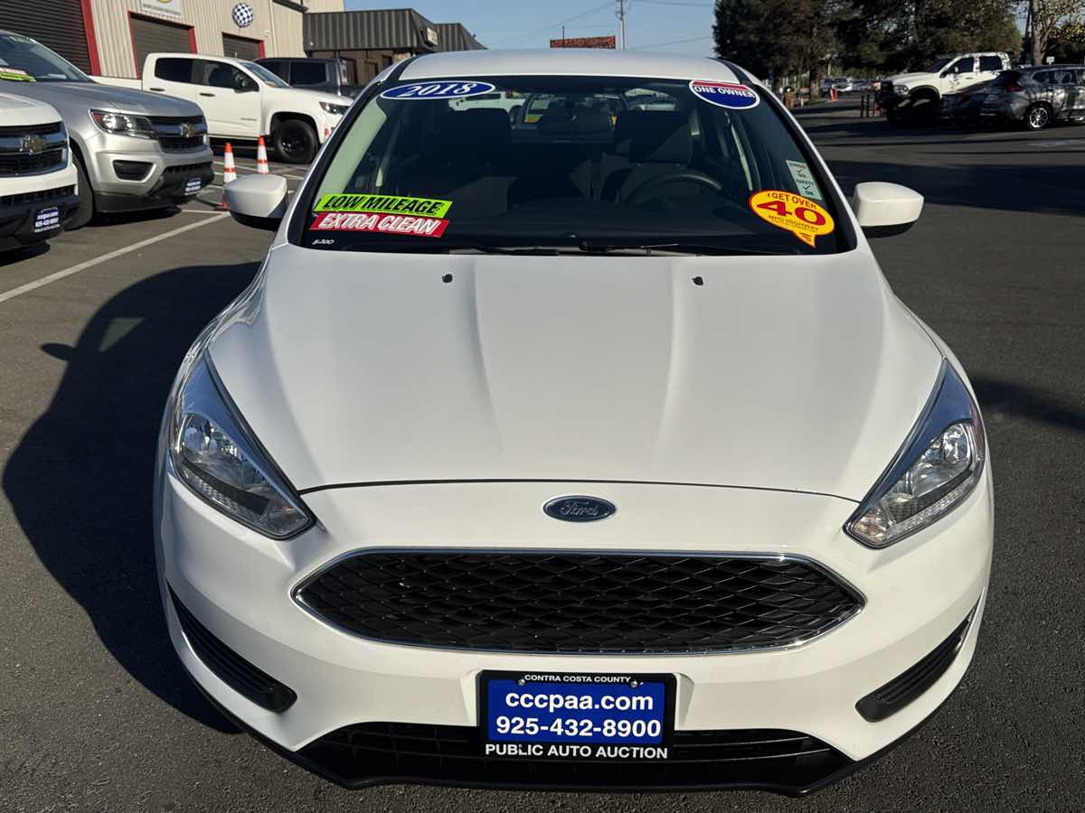 Photo 26 of this Ford Focus