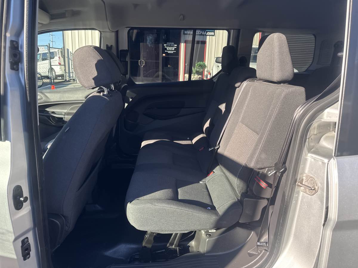 Photo 13 of this Ford Transit Connect Wagon