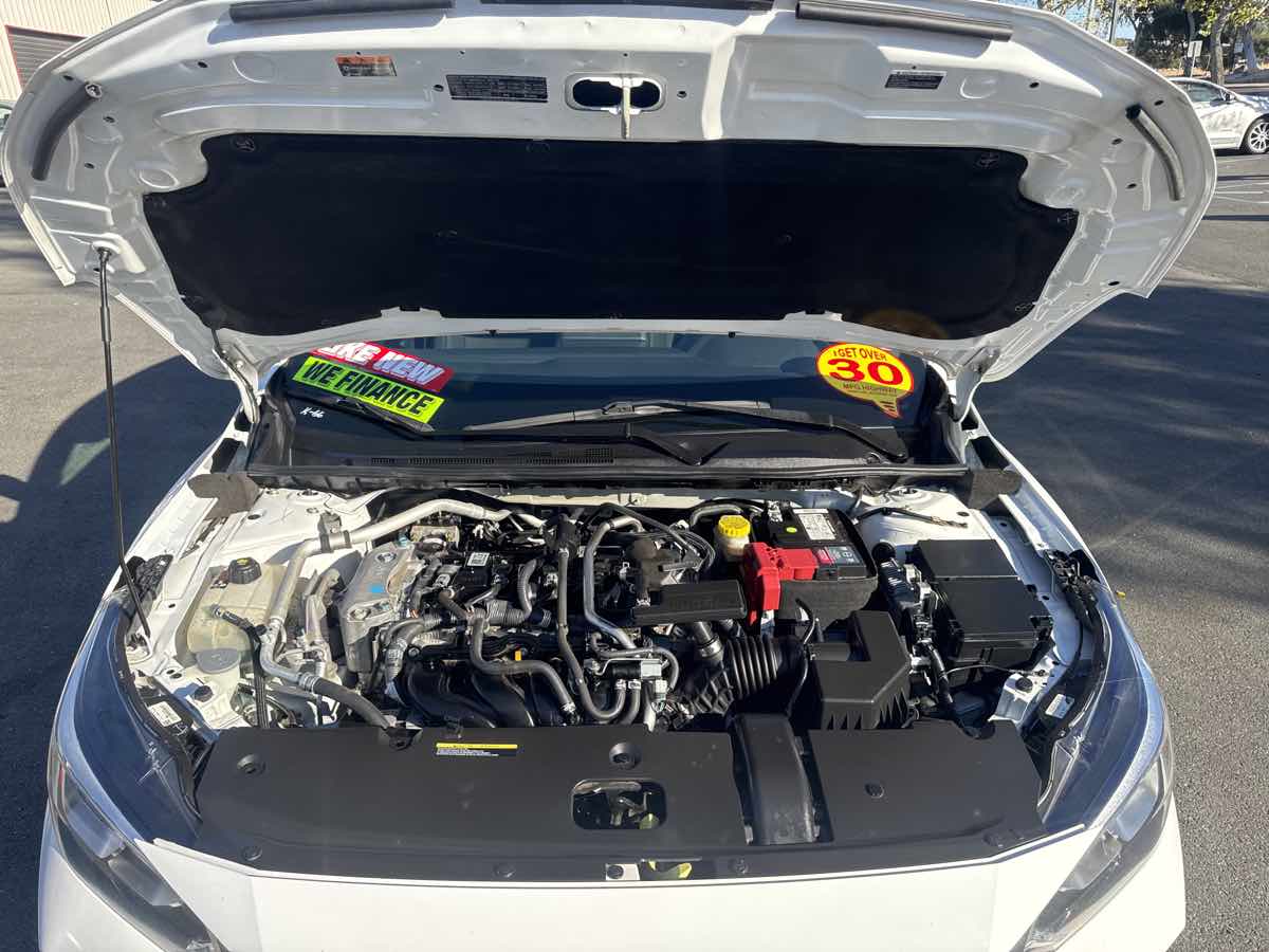 Photo 25 of this Nissan Sentra