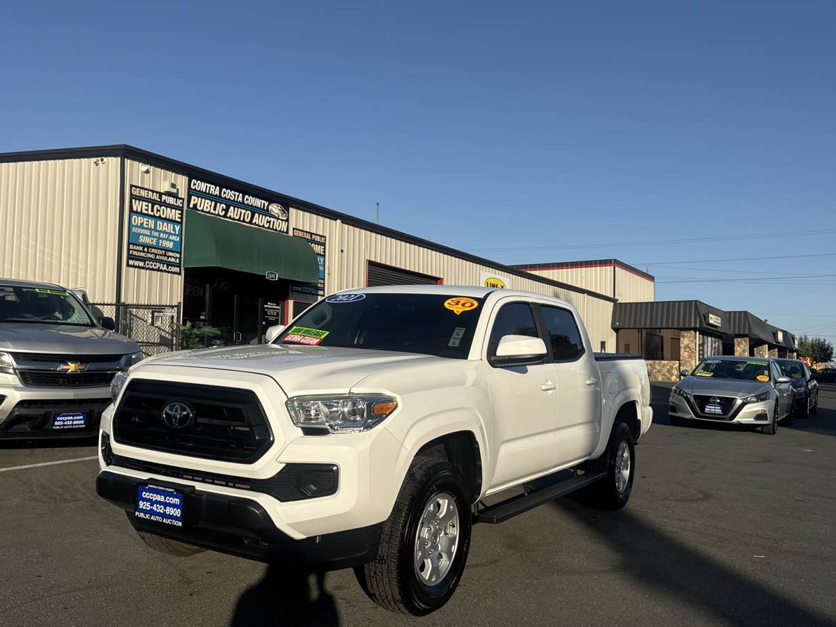 Photo 32 of this Toyota Tacoma 2WD