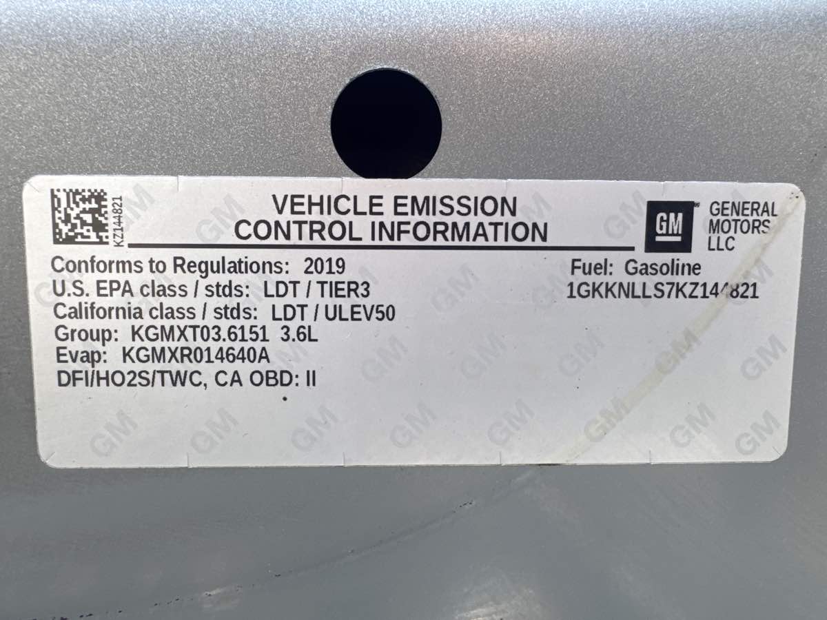 Photo 35 of this GMC Acadia