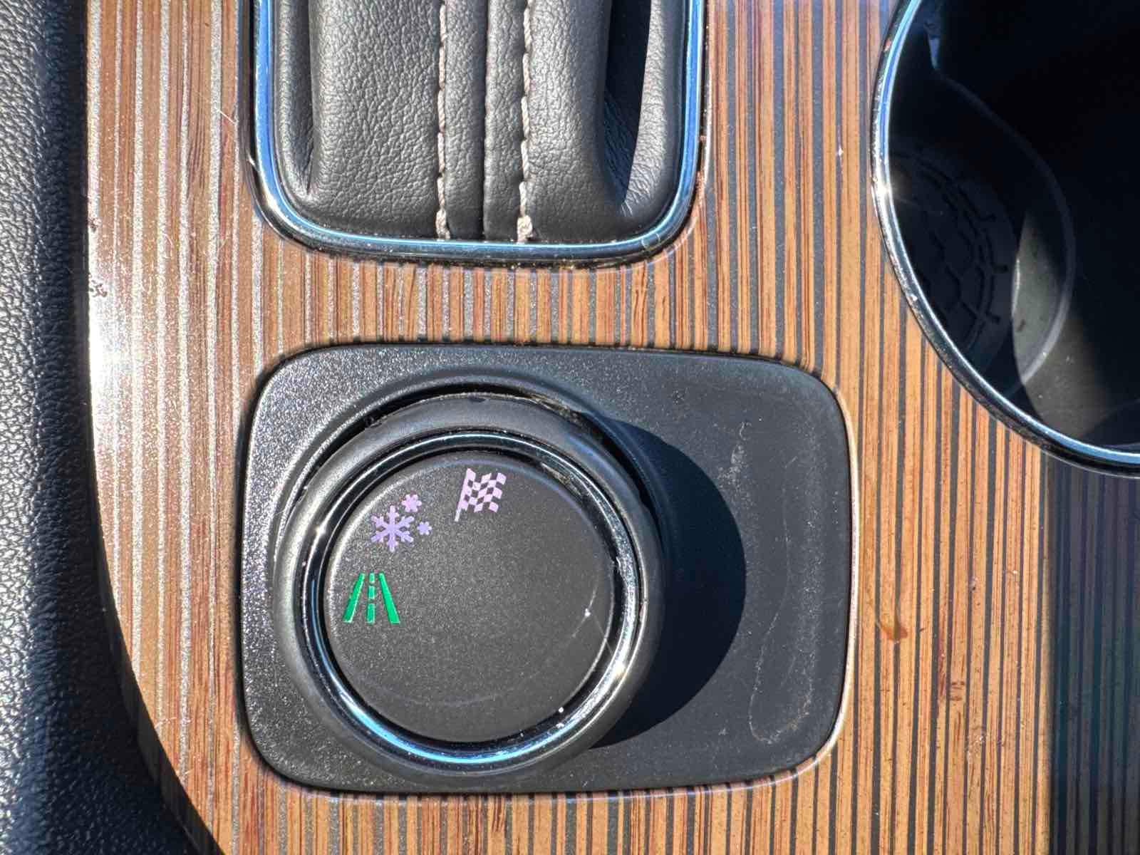 Photo 12 of this GMC Acadia