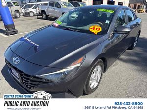 View 2021 Hyundai Elantra