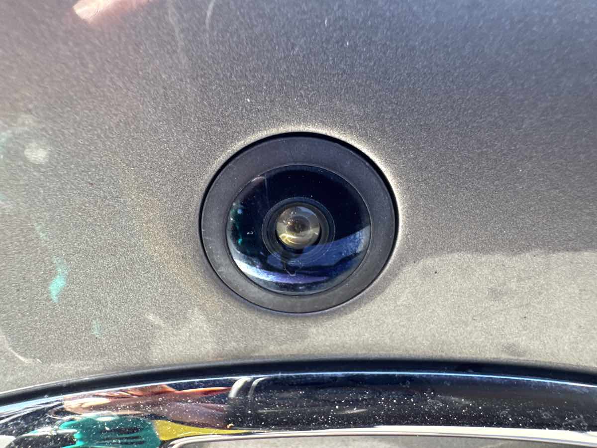 Photo 20 of this Hyundai Elantra