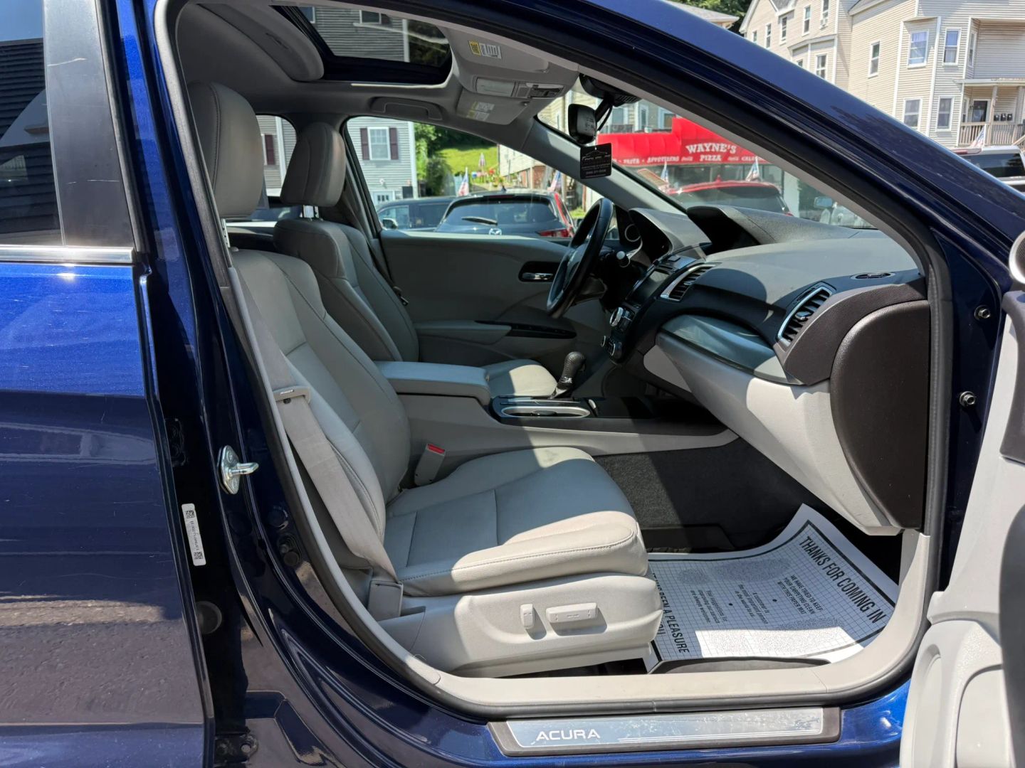 Photo 17 of this Acura RDX