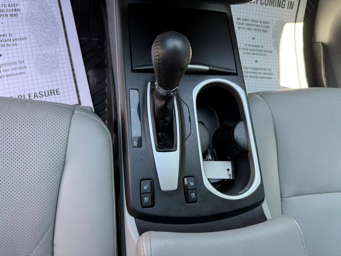 Photo 20 of this Acura RDX