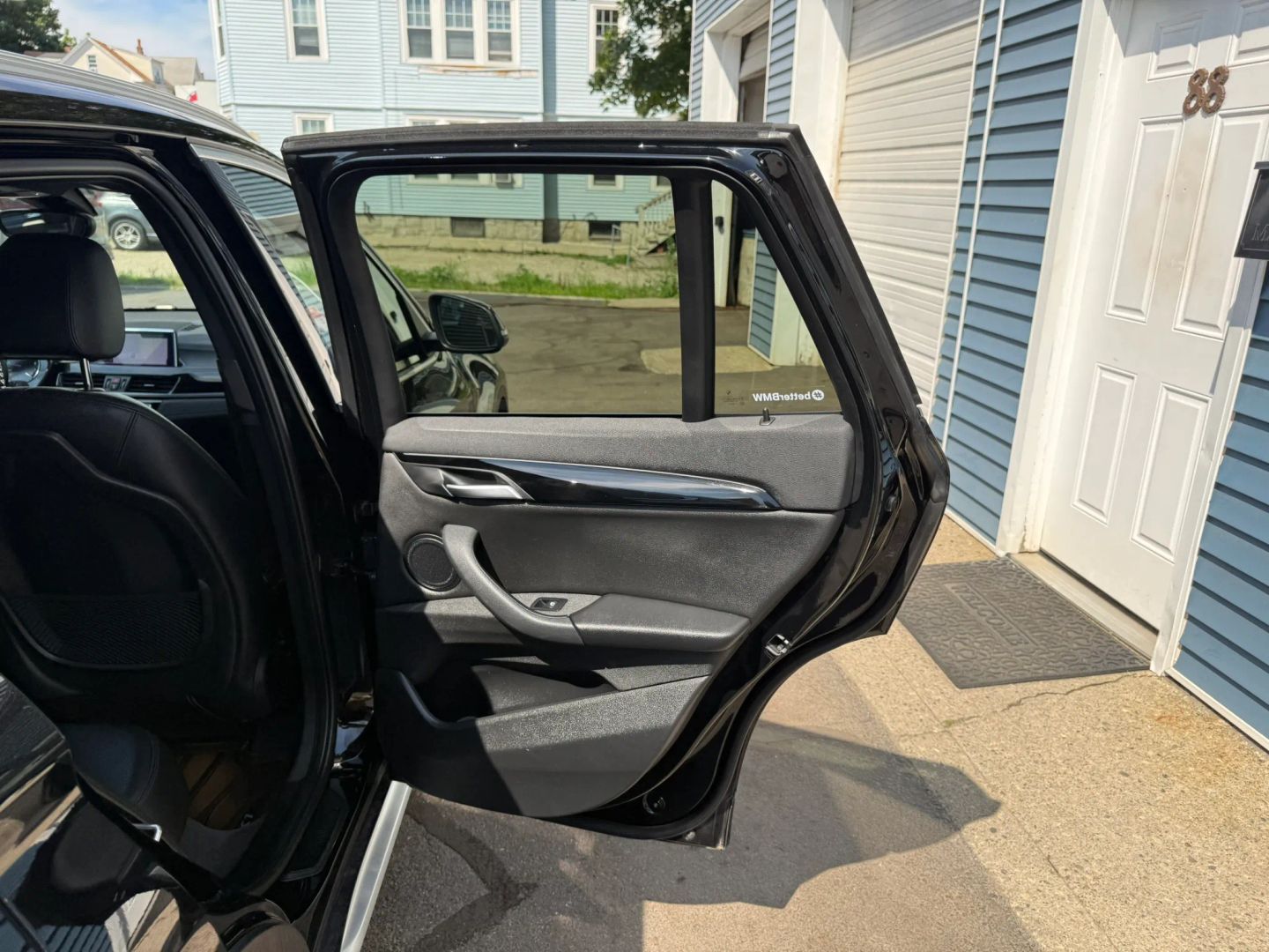 Photo 32 of this BMW X1