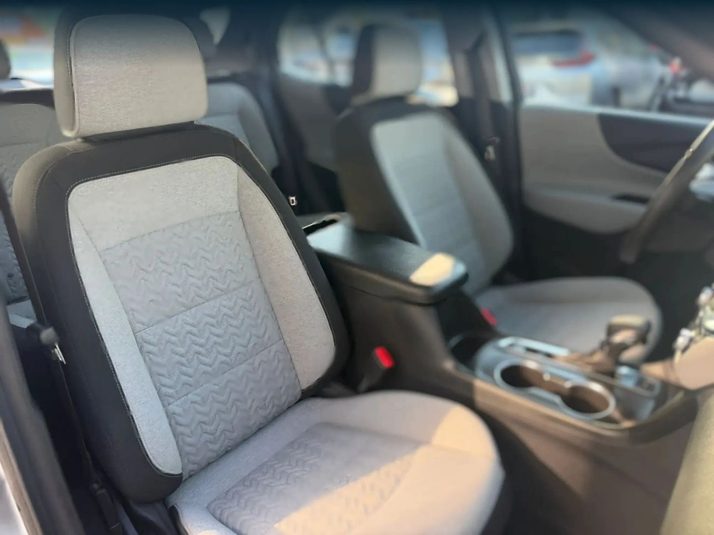 Photo 14 of this Chevrolet Equinox