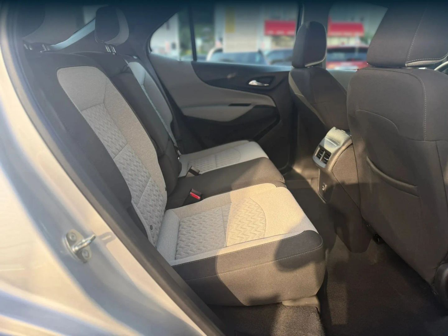 Photo 25 of this Chevrolet Equinox