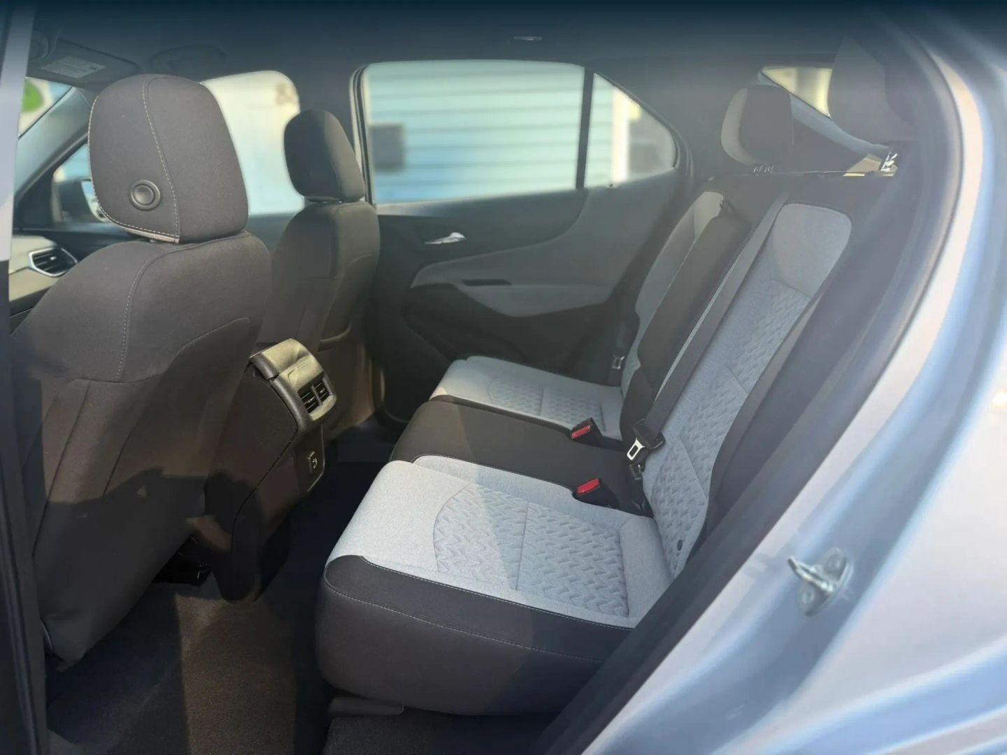 Photo 27 of this Chevrolet Equinox