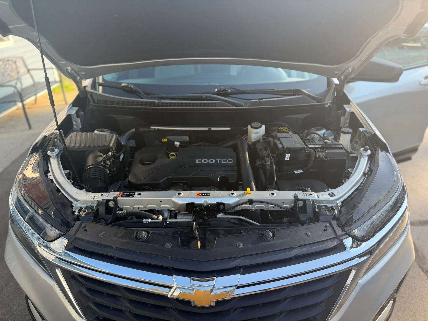 Photo 37 of this Chevrolet Equinox