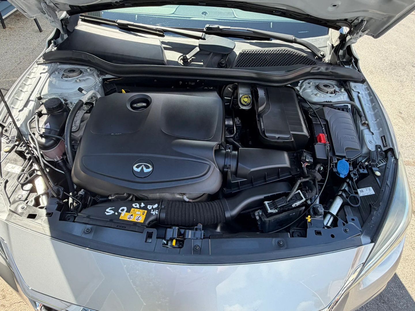 2018 INFINITI QX30 Essential - Photo 46