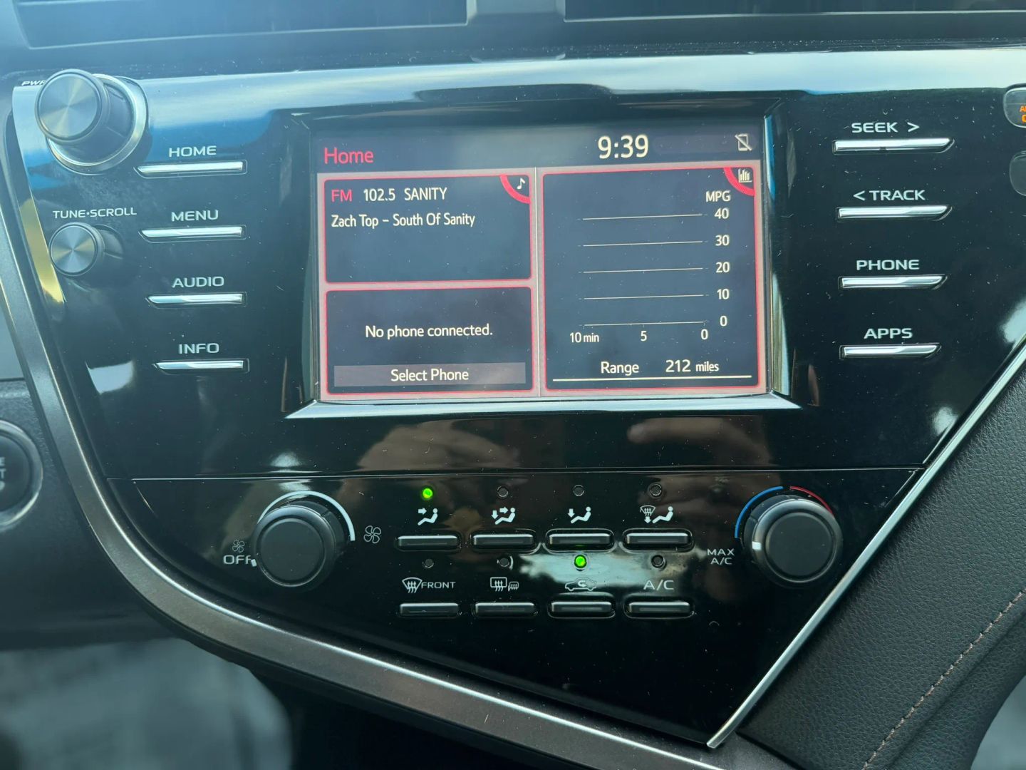 Photo 26 of this Toyota Camry