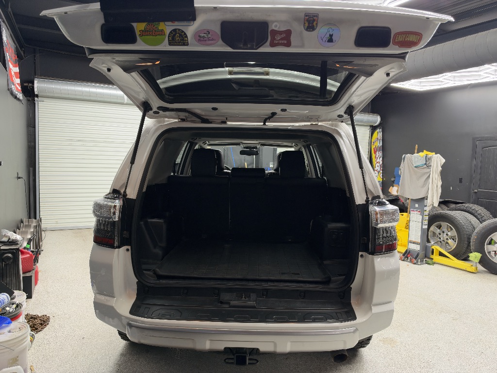 Photo 20 of this Toyota 4Runner