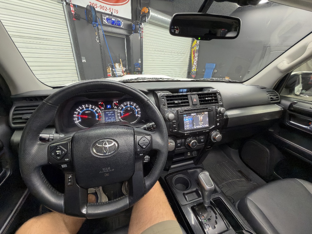 Photo 22 of this Toyota 4Runner