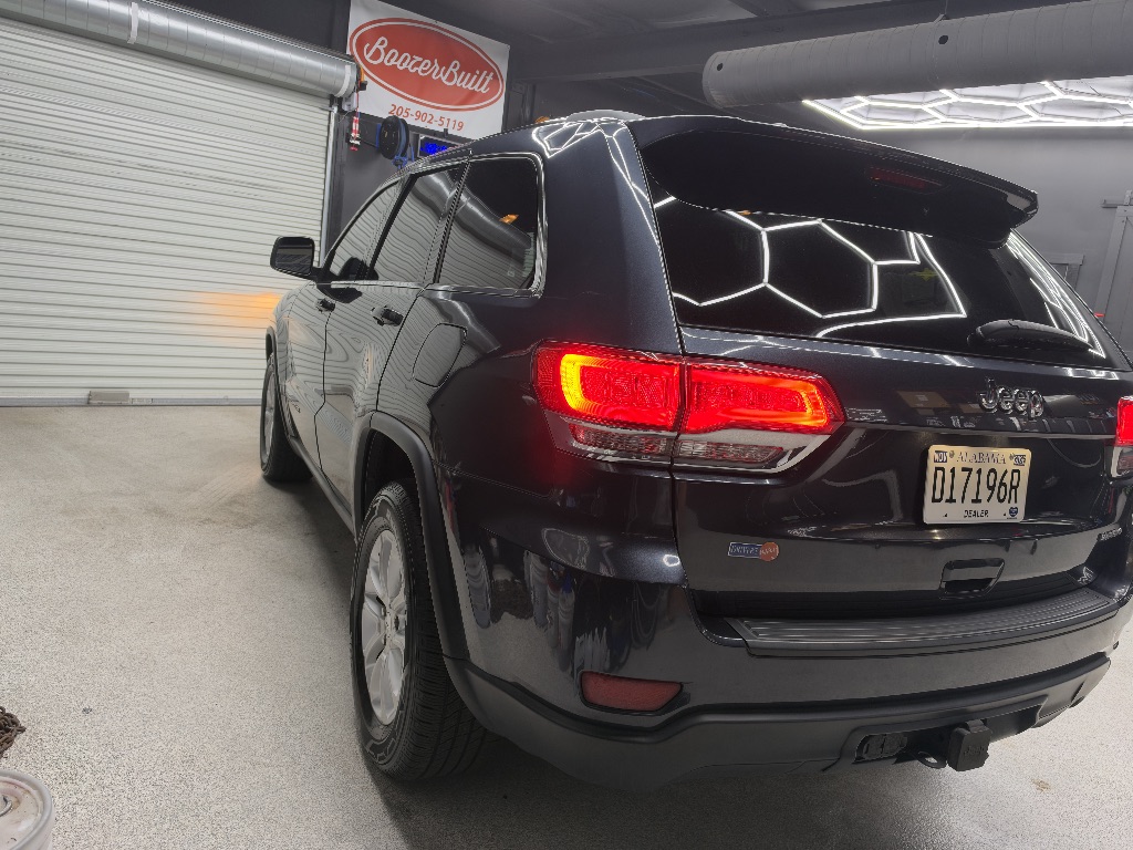 Photo 5 of this Jeep Grand Cherokee