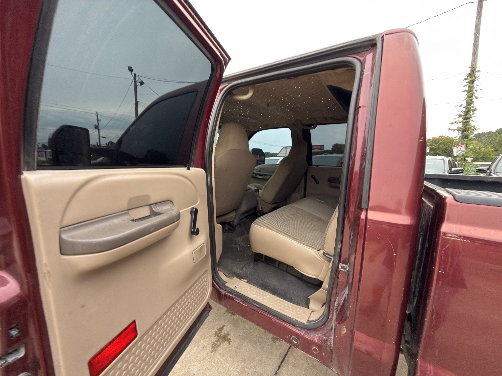Photo 14 of this Ford Super Duty F-250
