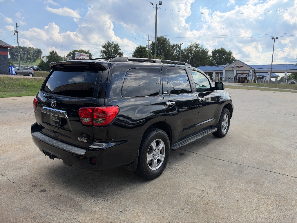 Photo 5 of this Toyota Sequoia