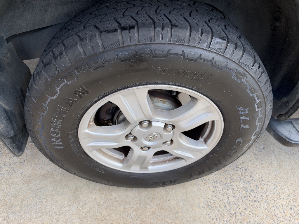 Photo 42 of this Toyota Sequoia